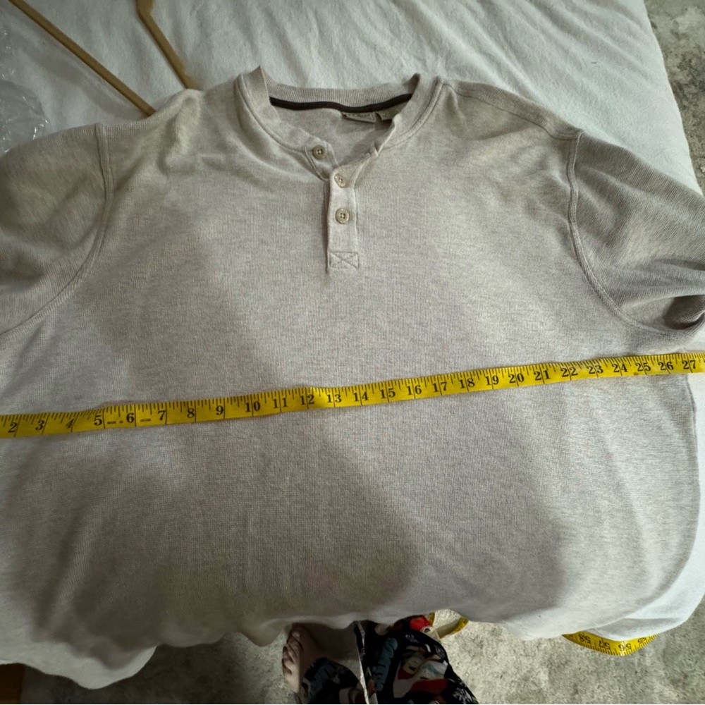 L.L. Bean Men's Beige Long Sleeve Henley - Picture 5 of 6